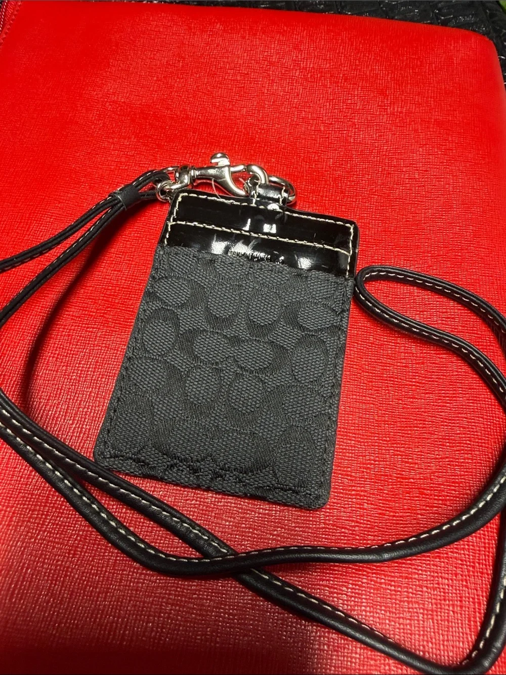 Coach Black Gray Signature Lanyard Card Case with Patent Trim